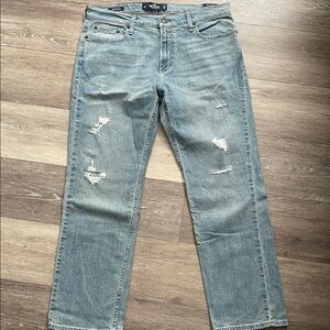 Hollister Men's Light Blue Distressed Jeans